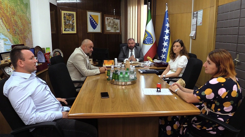 Ministar privrede ZDK potpisao ugovore o dodjeli sredstava za razvojne agencije