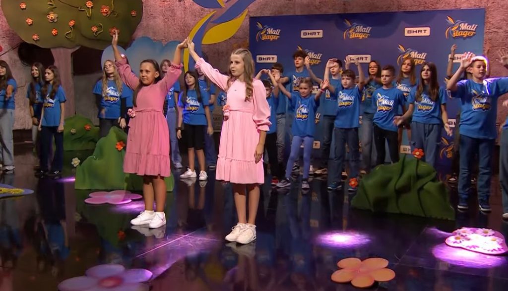 Mlada Varešanka Ena Ajanović zablistala na Malom šlageru 2025 u Sarajevu