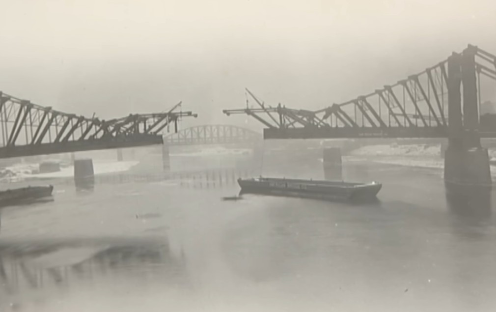 (VIDEO) Kako je jedna karika srušila most: Tragedija Silver Bridgea i 46 izgubljenih života