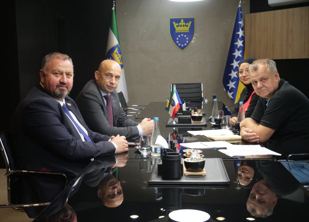 ZDK pokreće REZ IT/AI Akademiju za razvoj digitalnih kompetencija