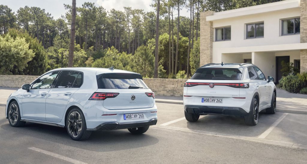 Volkswagen predstavio novi hibridni pogon: Golf i T-Roc voze na struju bez punjenja