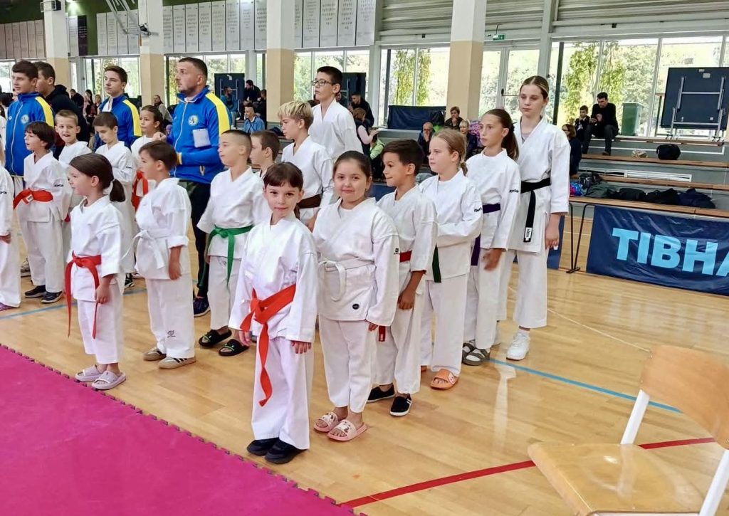 Karate klub Vareš uspješan u Visokom: Vareški takmičari osvojili 14 medalja